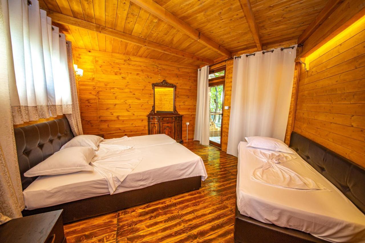 Hotel Legjenda Shkodër Екстериор снимка