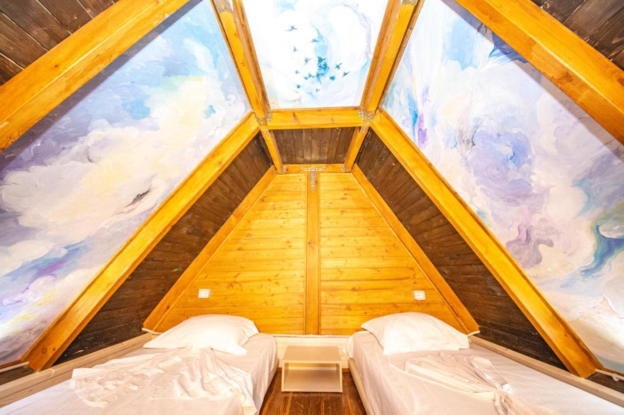 Hotel Legjenda Shkodër Екстериор снимка