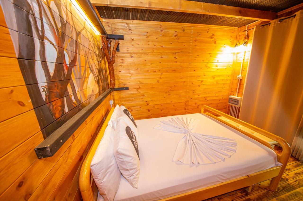 Hotel Legjenda Shkodër Екстериор снимка